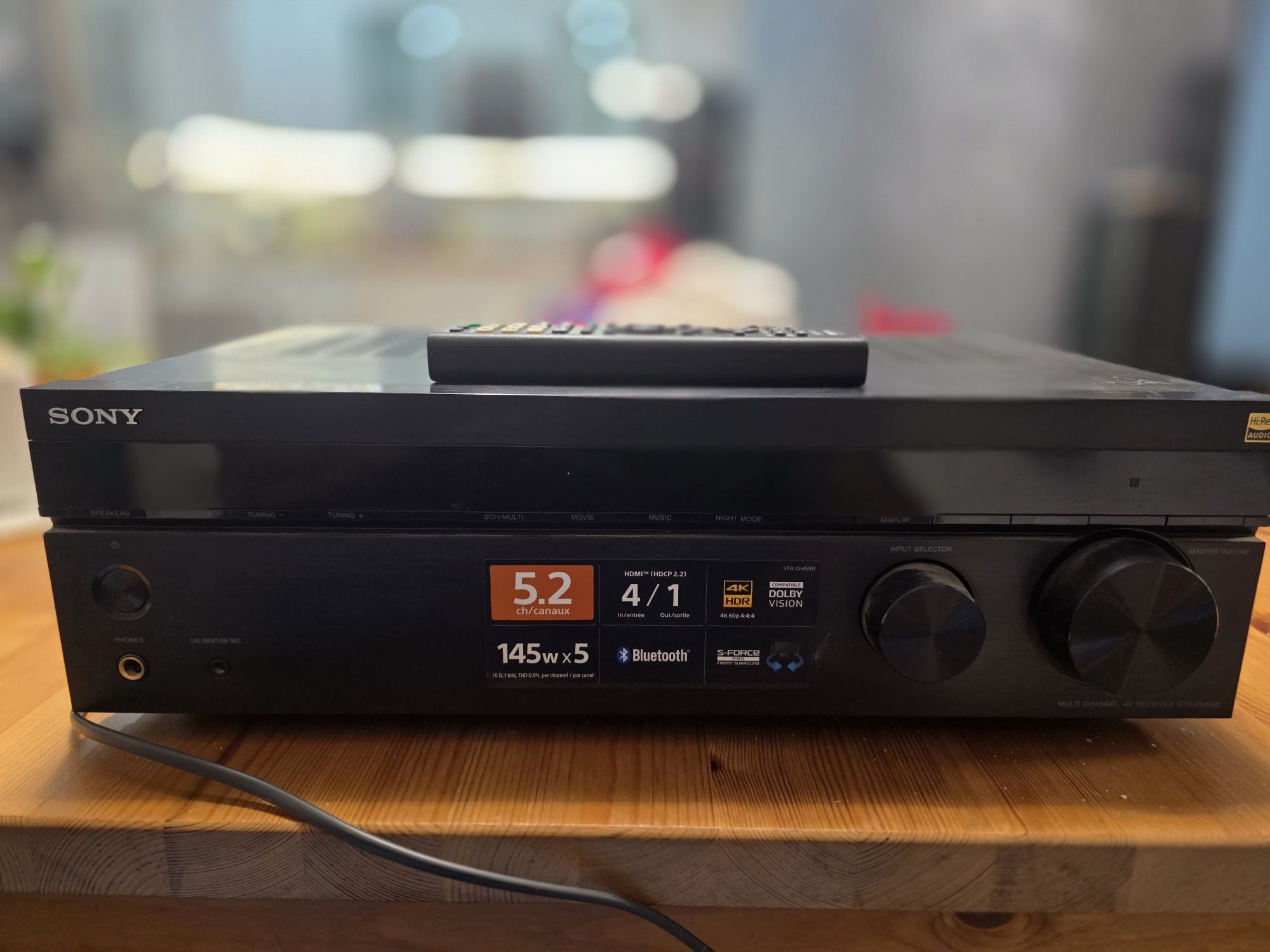 Продавам ресойвър Sony STR DH590