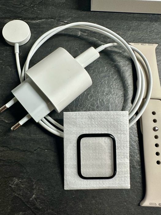 Apple Watch SE (Gen 2) 40mm