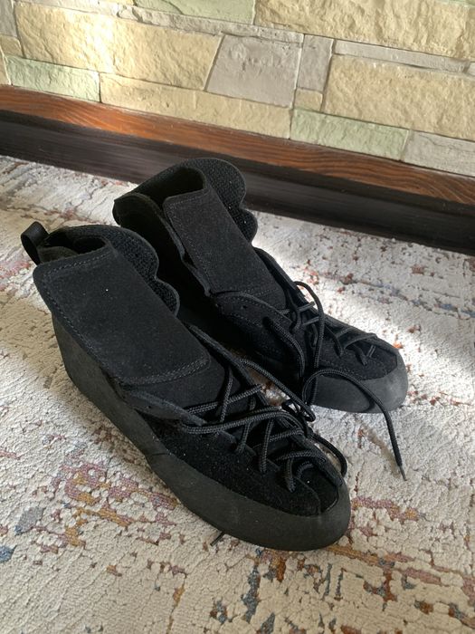 Новые чешские скальные ботинки