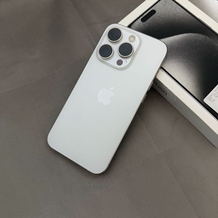 Iphone 15 pro 128 gb