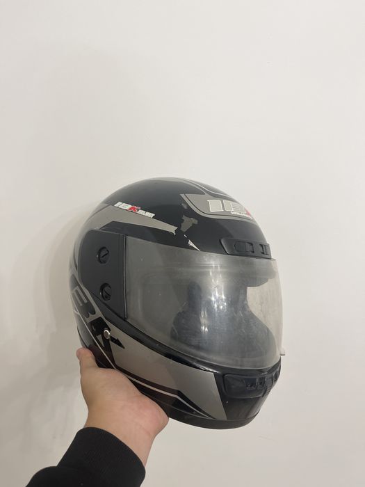 Гоночный шлем для мопеда и мотоциклов