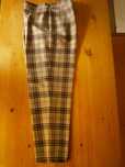pantaloni dama in carouri