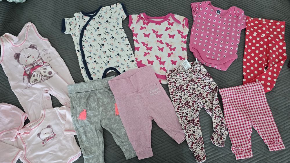 Set hăinuțe petru fetițe 0-3 luni