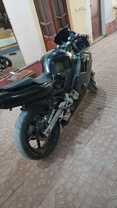 Honda sbr 600 f2