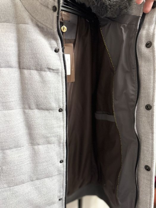 Kurtka o’rta qalinlikda - Куртка средней толщины