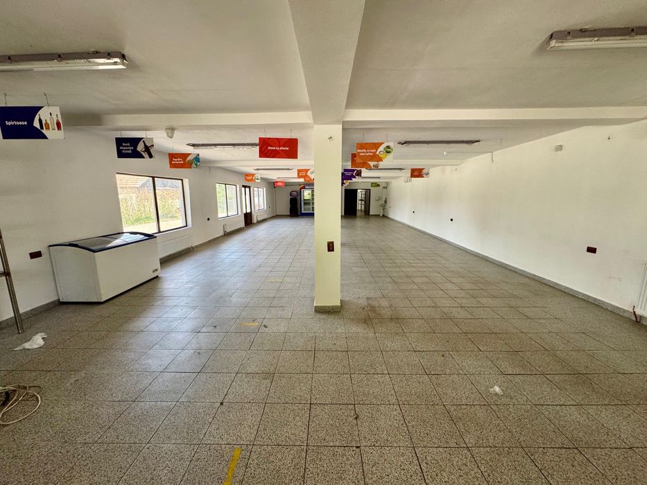 Spatiu comercial + hala industriala + teren 3200mp vanzare/inchiriere