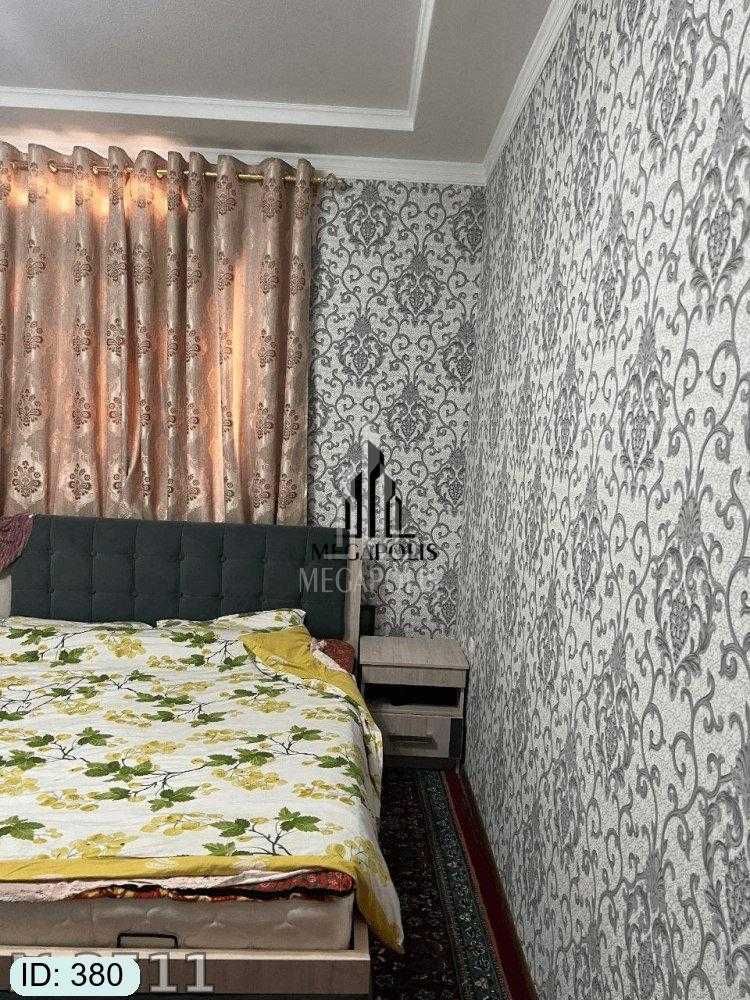 №380 Terakzor tarafda 3 xonali kvartira sotiladi