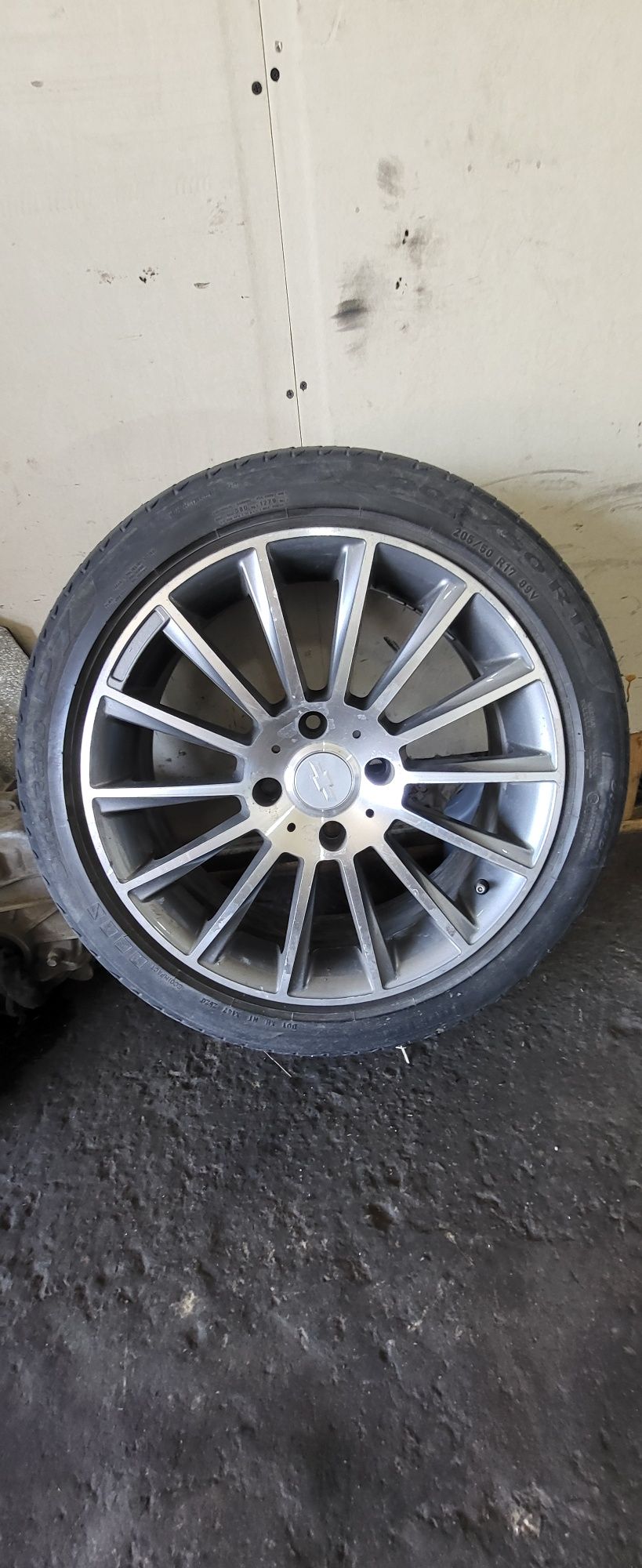 Diska r17 laseti epikaga tuwadi