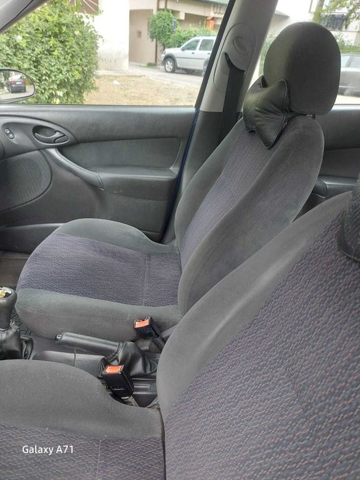 Vand Ford-Focus Mk1 1999