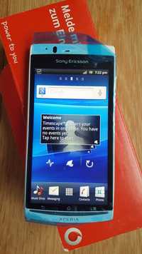 Sony Ericsson Xperia Arc чисто нов в кутия