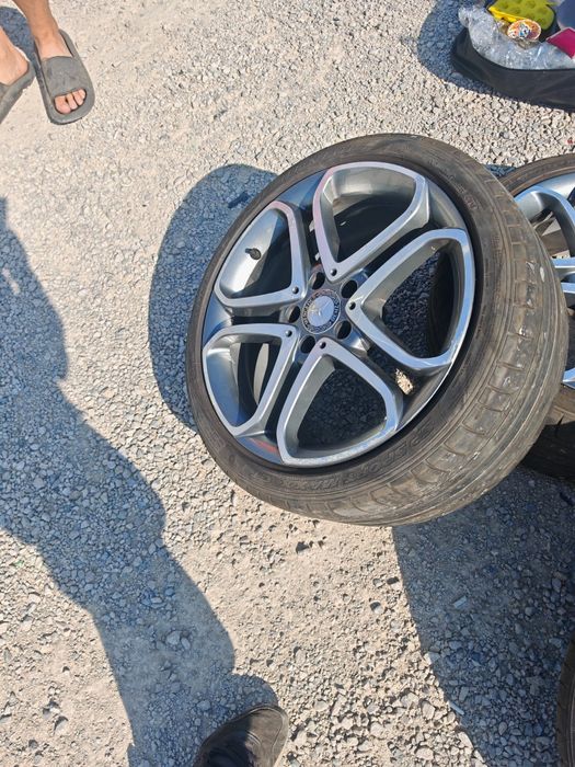 Плодавам оригинални лети джанти мерцедес 18