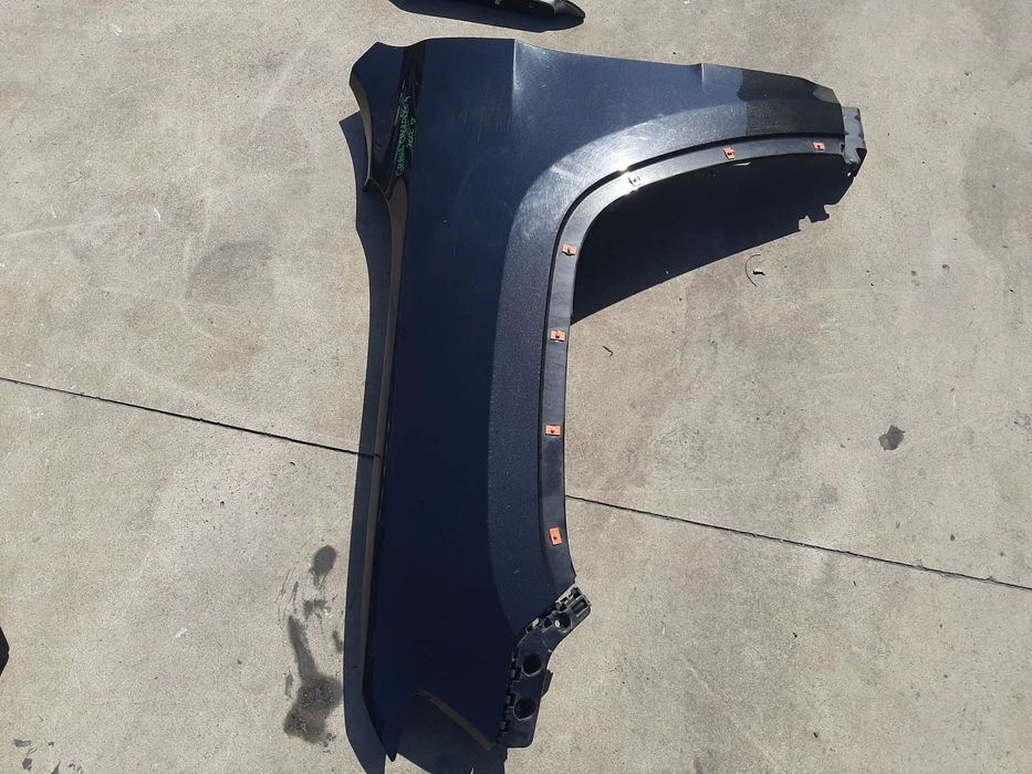 aripa stanga fata  jeep grand cherokee 4 wk wk2 2012