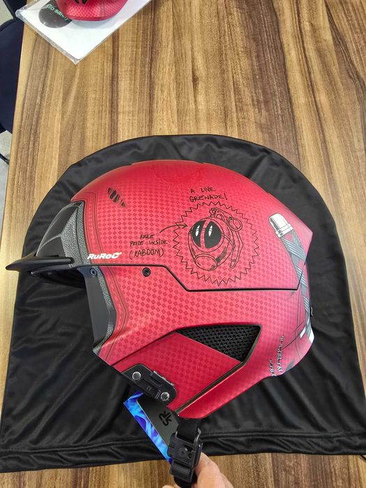 RuRoc RG2 Deadpool - Ски каска и очила