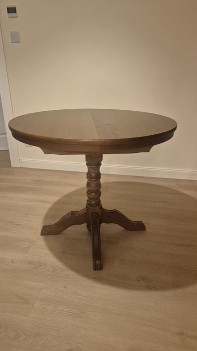 Masă rotundă extensibilă