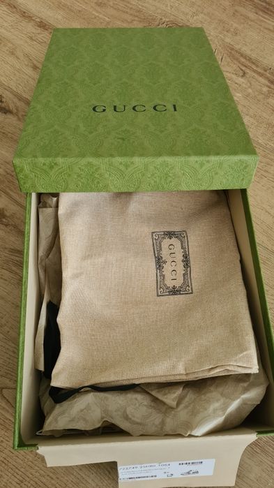 Vând GUCCI BASKET 8+,  Noi, mărimea 43