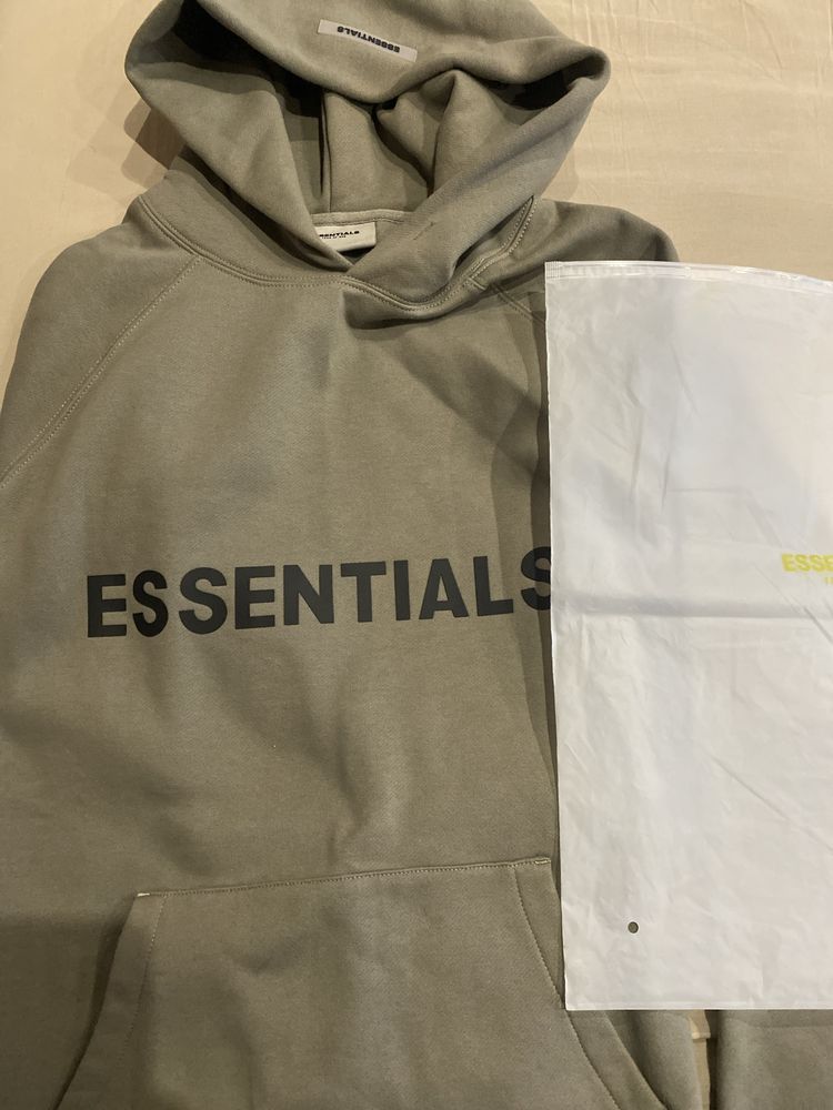 Essentials Hoodie размер M