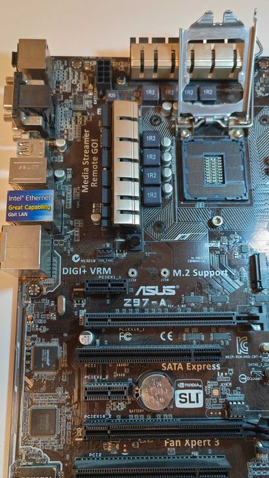 Дънна платка (дъно) ASUS Z97-A и видео карта Palit GTX770 за части
