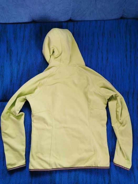 Softshell Kaikkialla XL si hanorac Peak Performance M