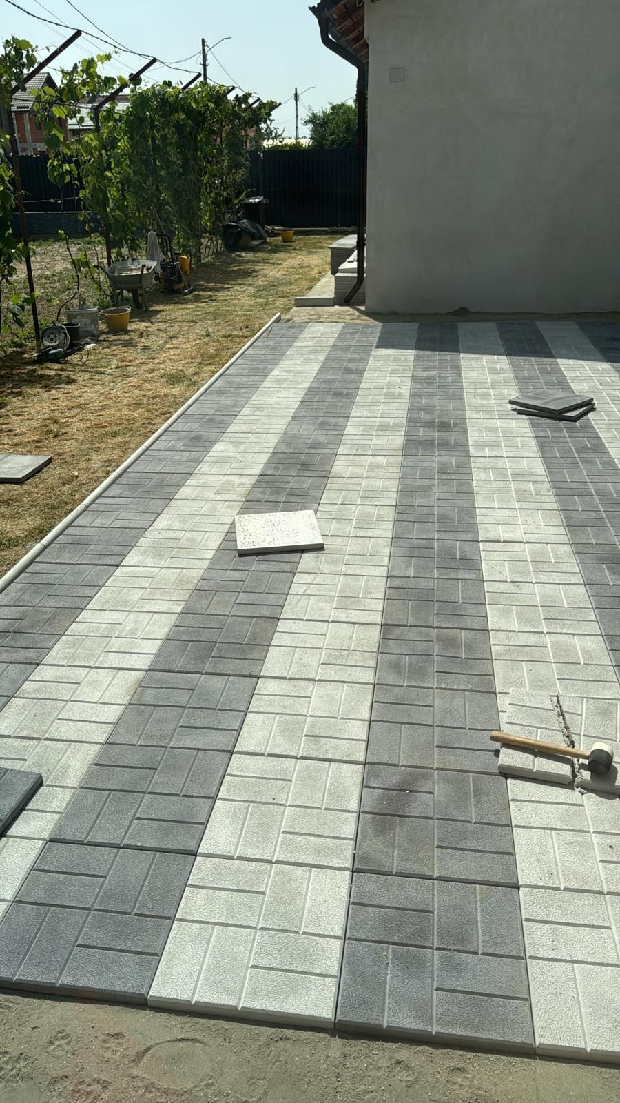 Producator Pavaje si Pavele din beton comprimat model Romb 3D Patinat