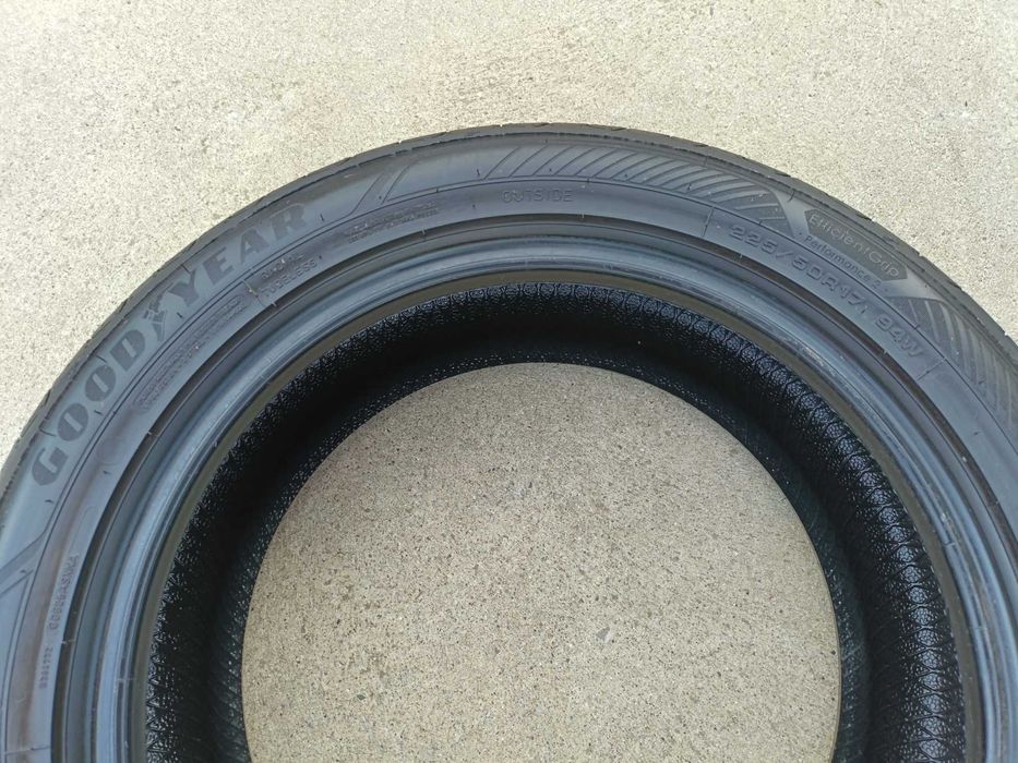Anvelopa 225 50 17 goodyear asymmetric 5 continental premium conatct 7