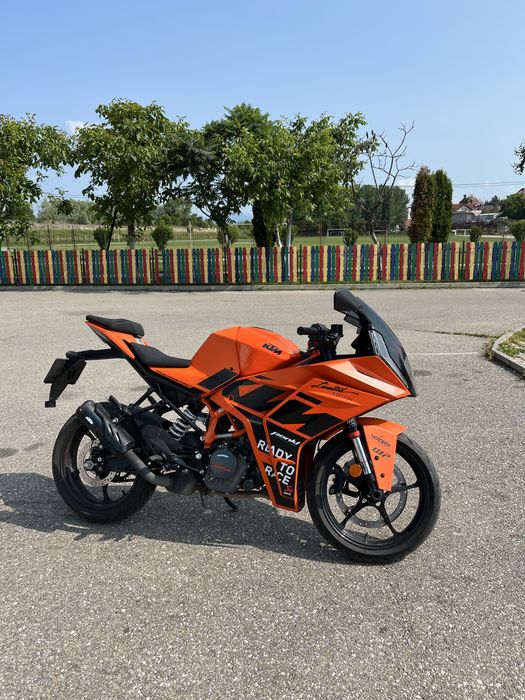 Ktm rc 125 2023.