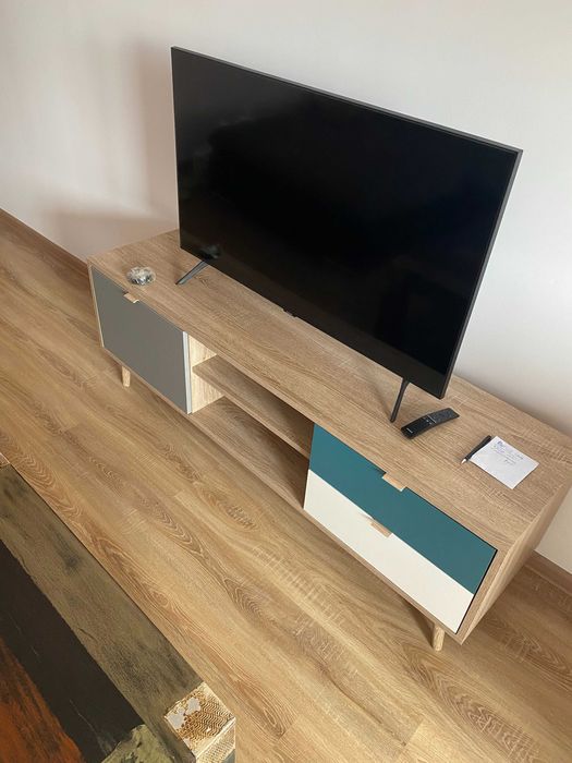Comoda TV si raft modular
