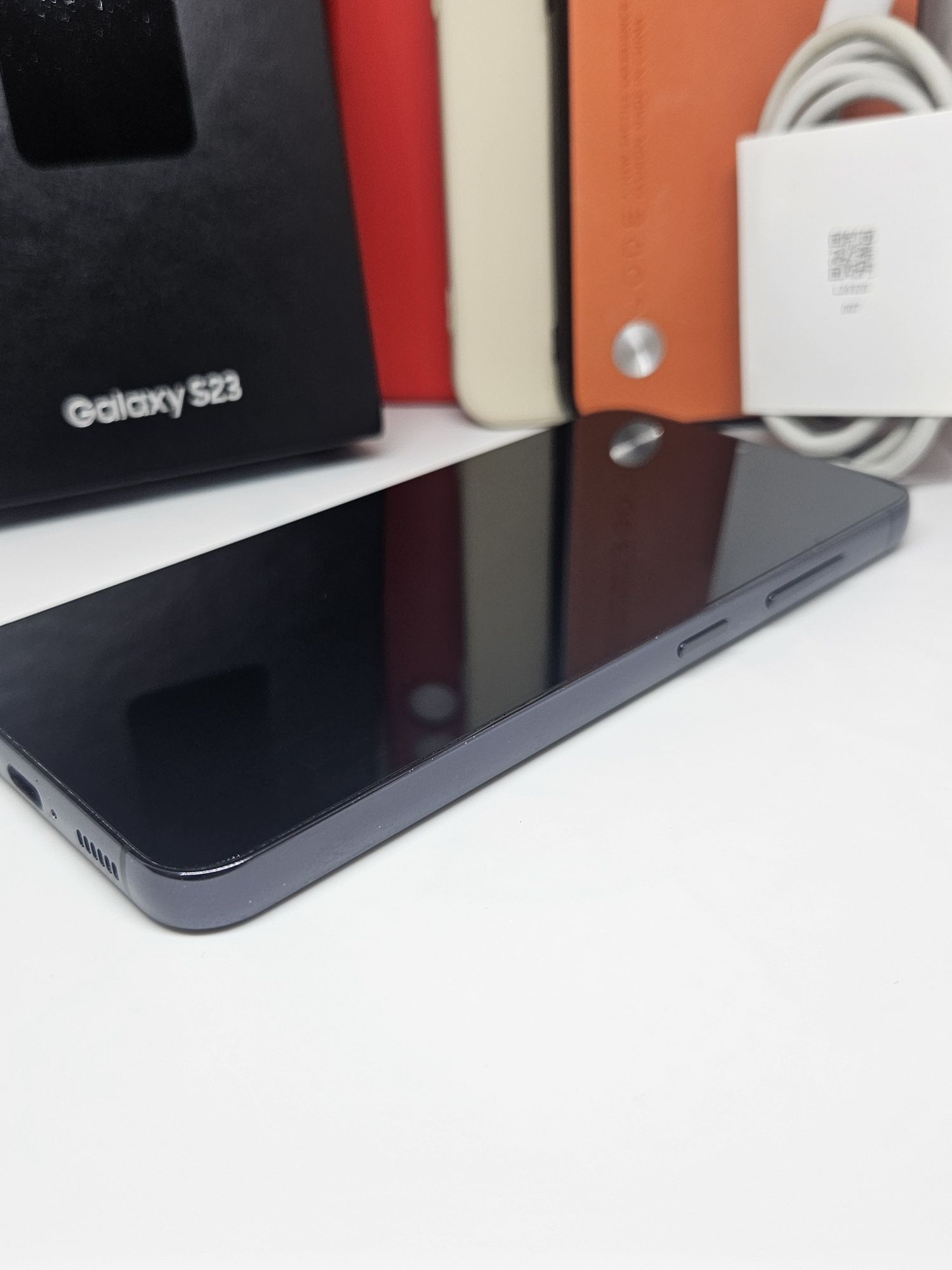 Samsung Galaxy S23 128Gb/8Ram