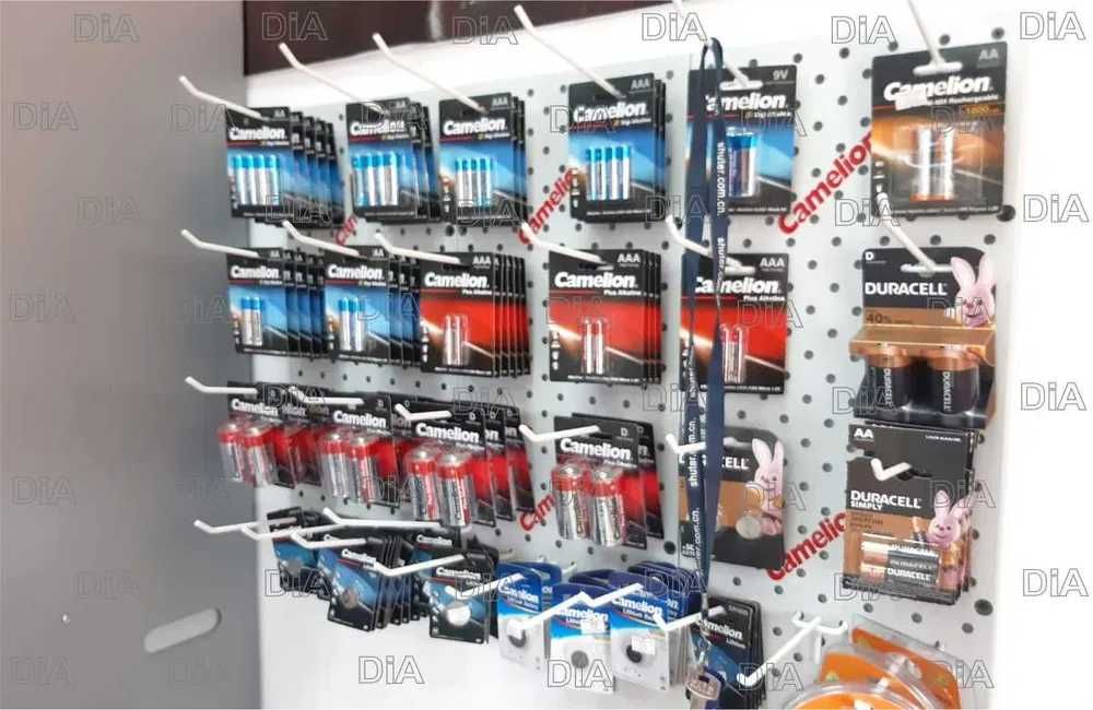 Teshilgan panel, перфопанель, do'konda ilgaklar uchun panel