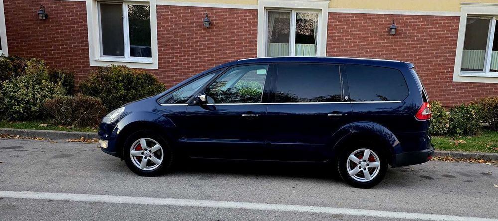 Ford Galaxy Ghia 7 locuri 2.0 TDCi An 2009