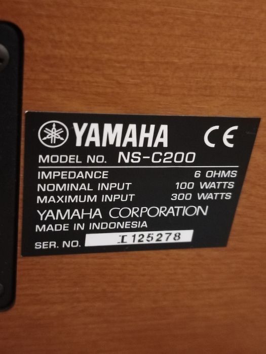 Yamaha NS-C200 (централен говорител)