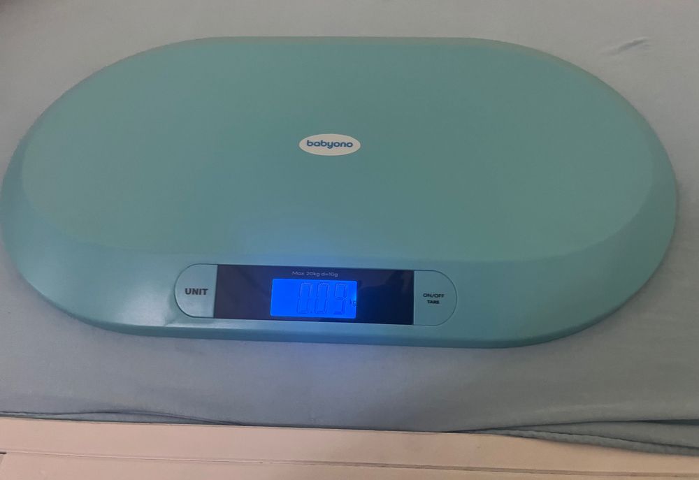 Дигитален кантар за бебета и деца Babyone