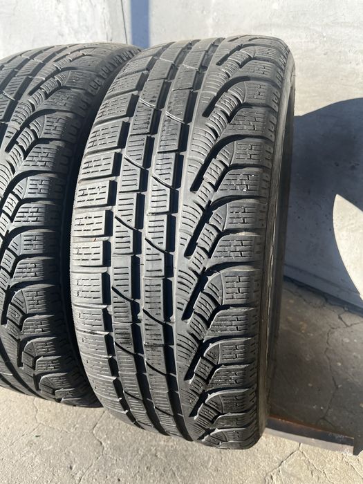 2 бр. зимни гуми 225/50/17 Pirelli DOT 3722 5,5 mm