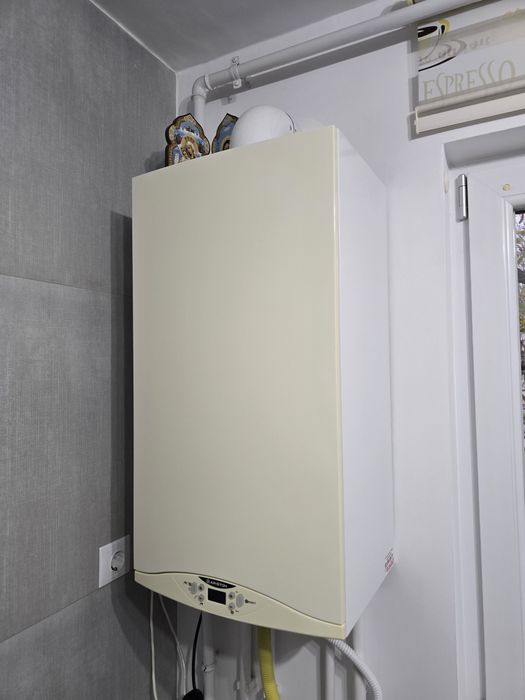 Centrala Ariston HS Premium