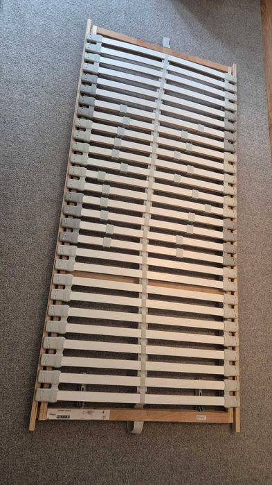 Pat Ikea Malm 90x200 cu saltea si somiera si sertare