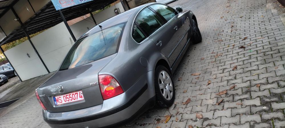Vând passat 1.9 tdi 131 cp