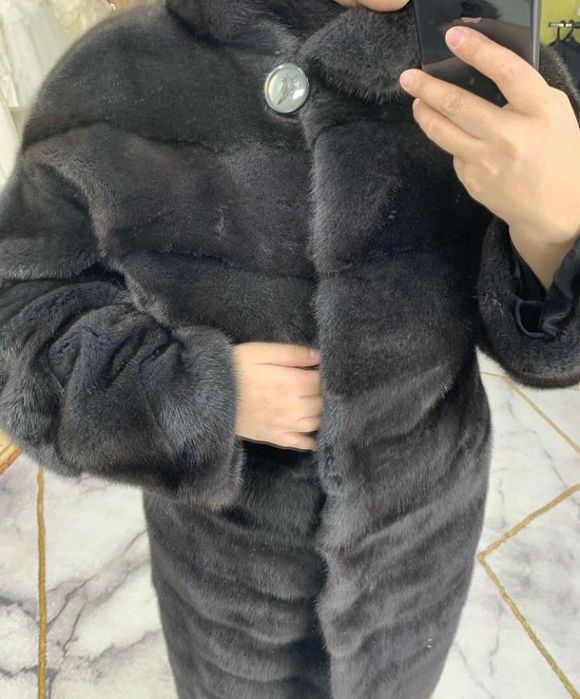 Срочно продам шубу норковую