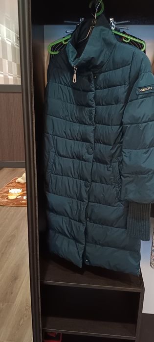 Продам весеннюю куртку