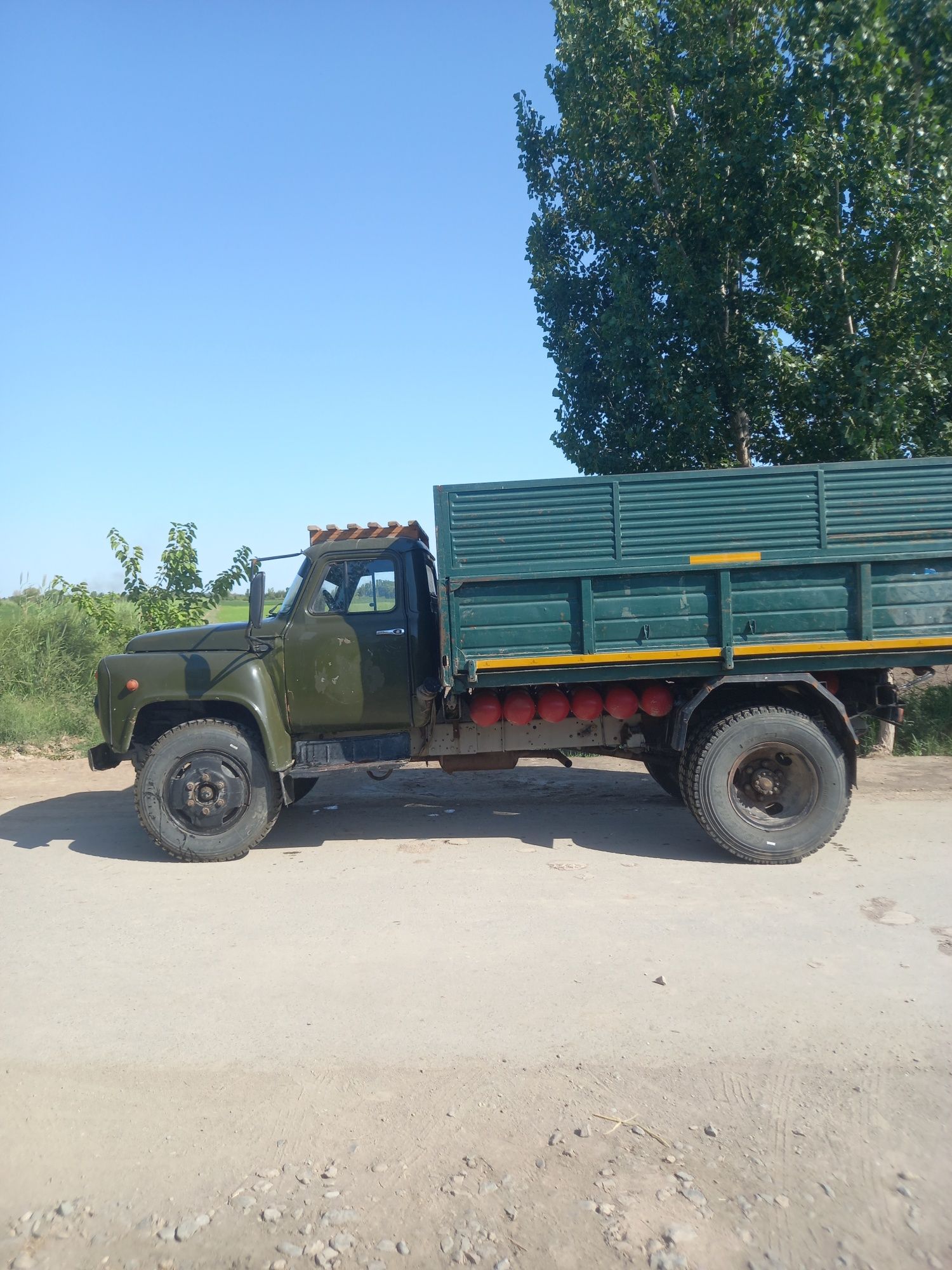 Газ 53 1991 йил сотилади