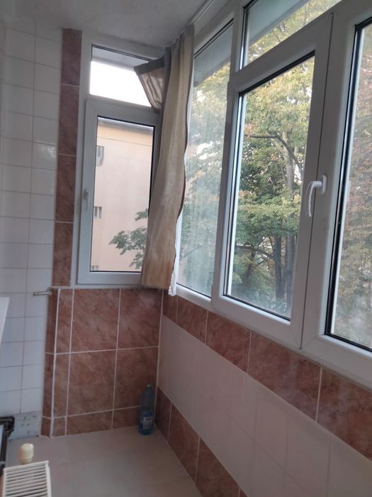 Închiriez apartament două camere centru Galați