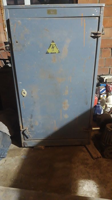 Щить подьезной..