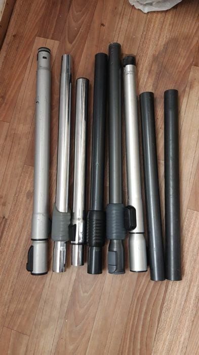 Трубы,щётки насадки.