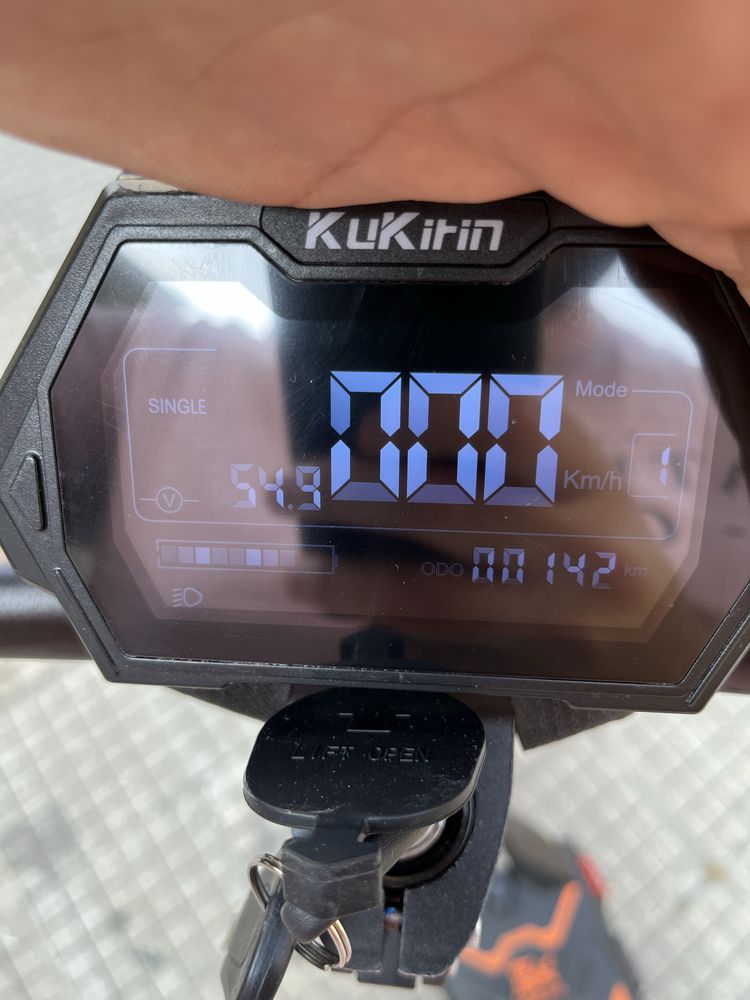 KuKirin g3 Pro (На 140км с гаранция)