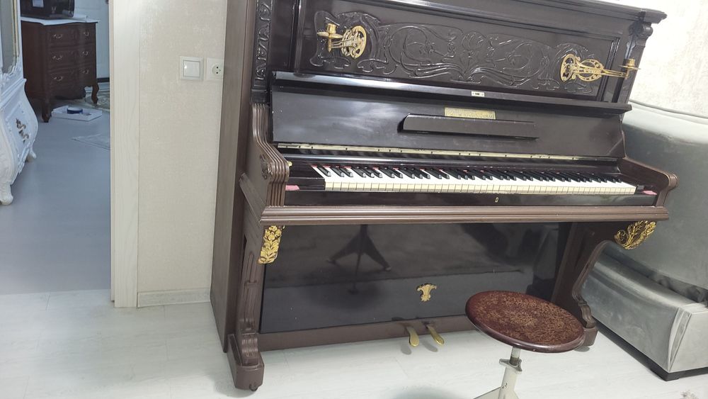 Пианино Мюльбах , антикварное