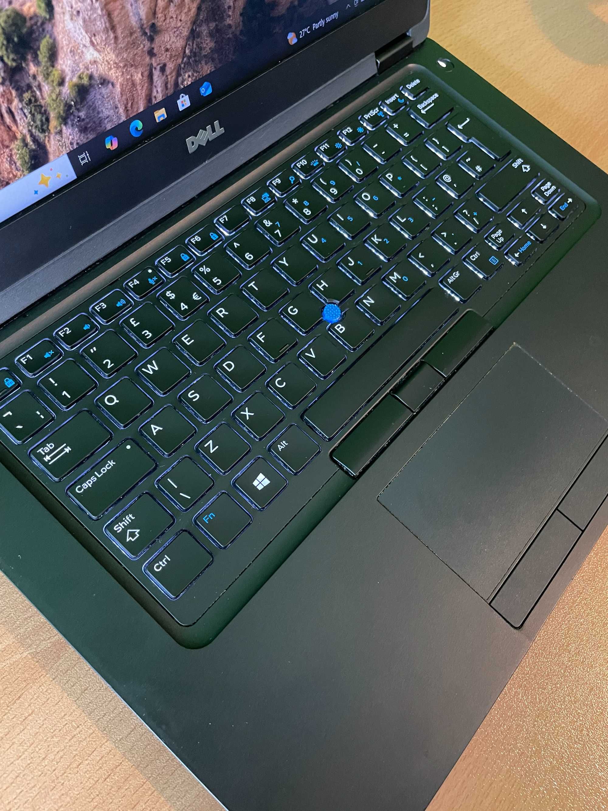 Dell Latitude 5490 - i5-8250u, 12GB RAM, 14''FHD, 128GB NVMe PCie SSD