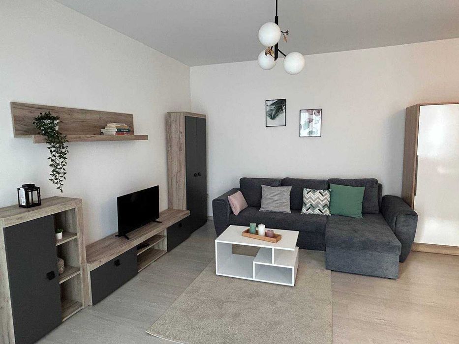 Apartament 2 camere, complet mobilat, zona Terra