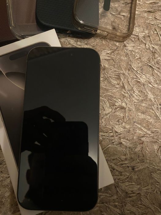 Iphone 16 pro titanium