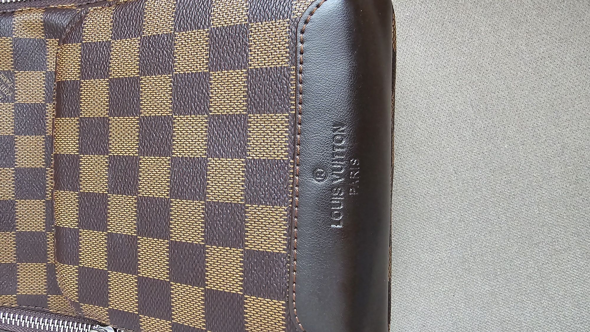 Чанта Louis Vuitton avenue sling bag