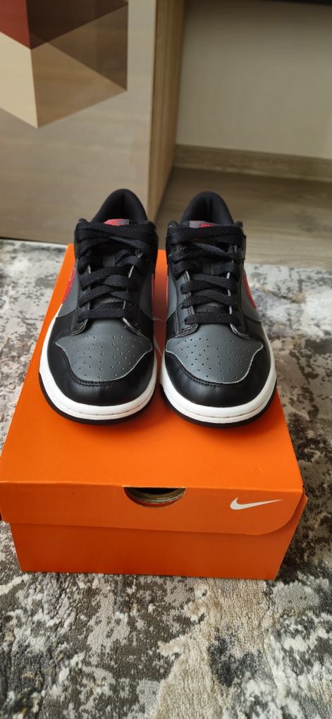Nike Dunk Low Grey