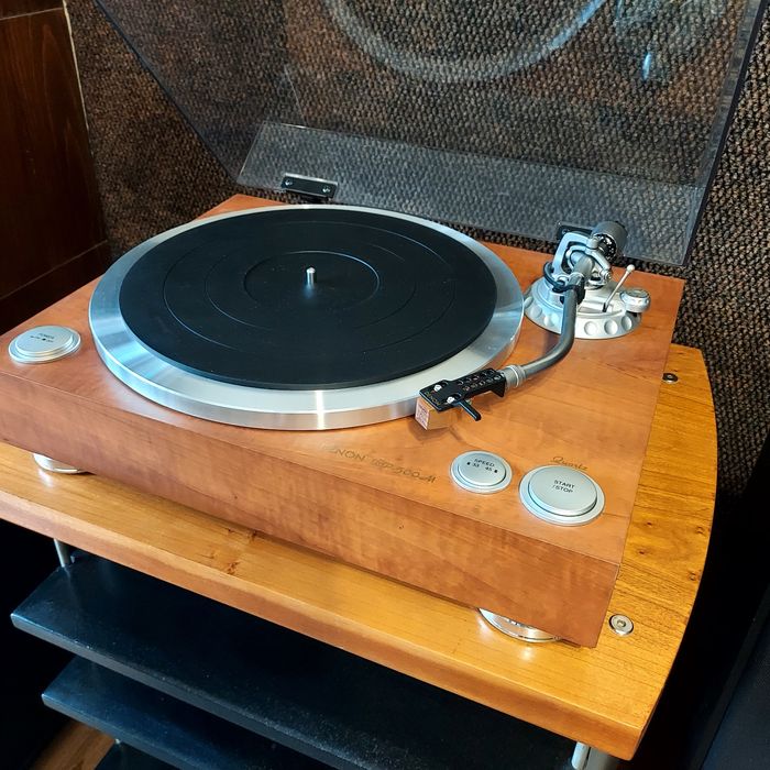 Denon 500 D. direct drive.