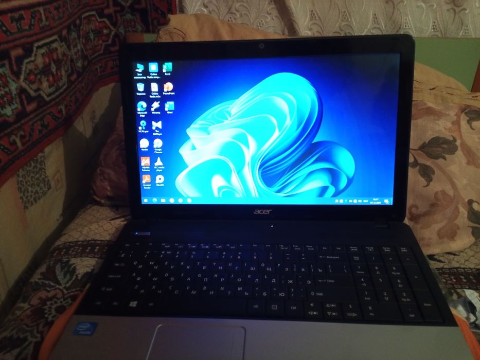 Продам ноутбук срочно